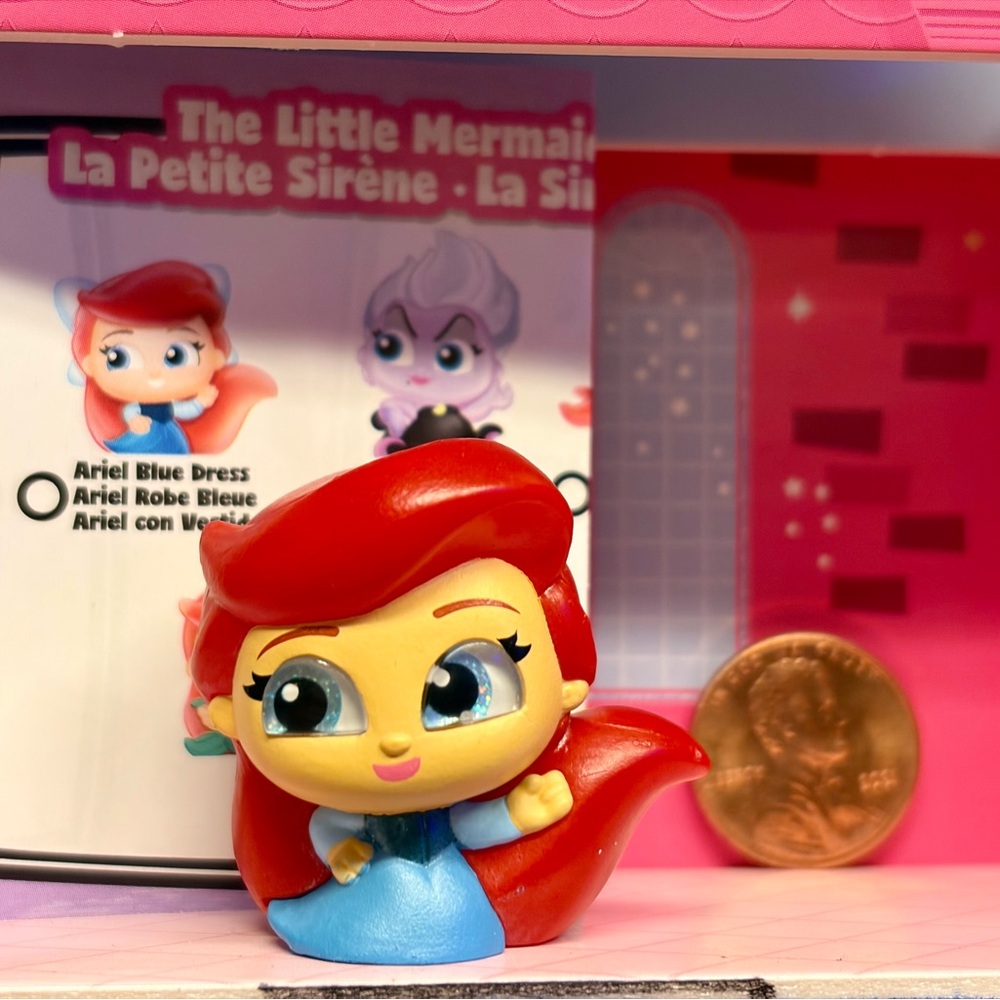 Disney Doorables Series 6 The Little Mermaid Ariel Blue Dress